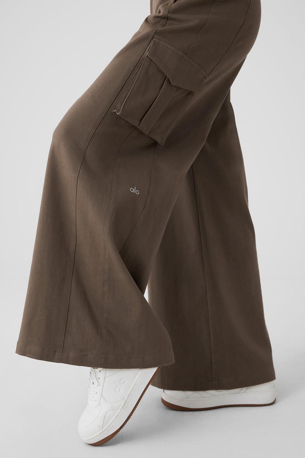 Pantalon Alo Yoga Show Off Cargo Wide Leg Mujer Verde Oliva | España  GWEI-50718