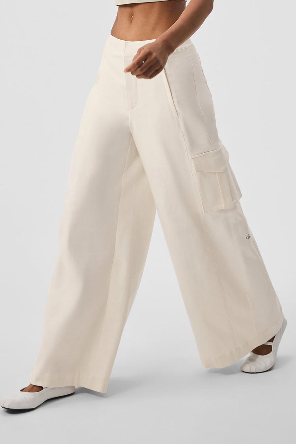 Pantalon Alo Yoga Show Off Cargo Wide Leg (Regular) Mujer Ivory | España  SARC-69270