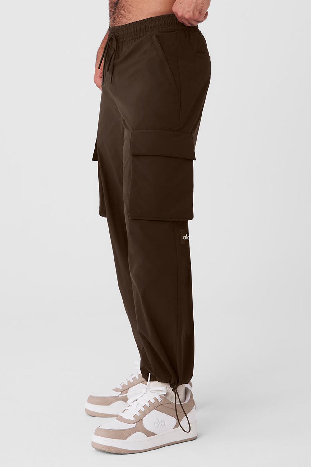 Pantalon Alo Yoga Voyage Utility Cargo Hombre Espresso | España  TWSY-68497