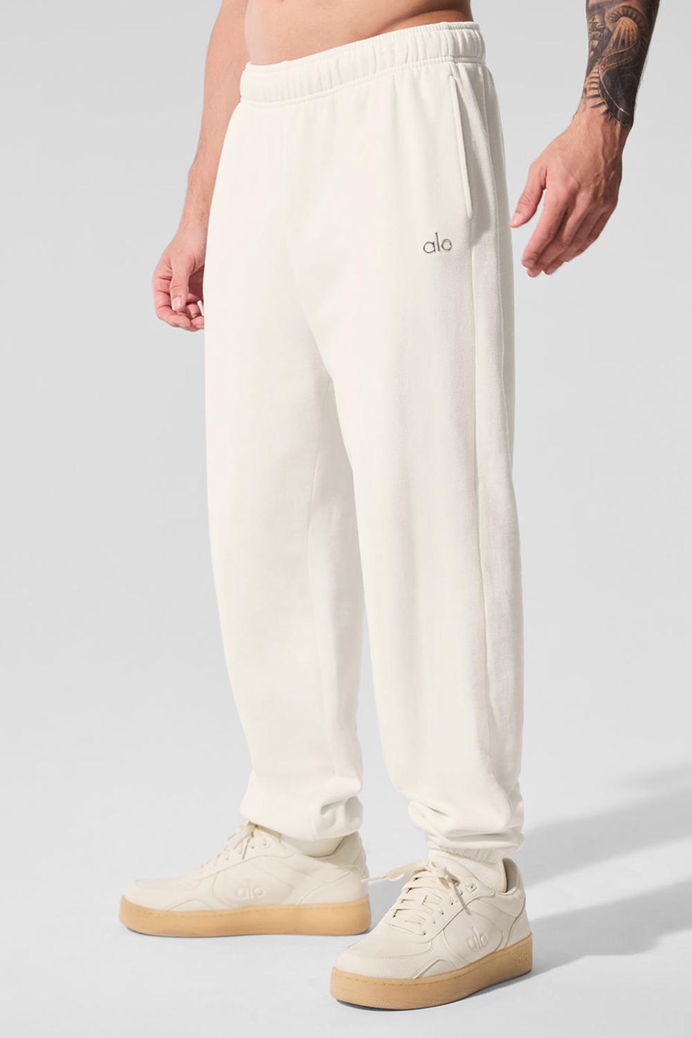 Pantalon Deportivo Alo Yoga Accolade Hombre Ivory | España  CBRI-18765