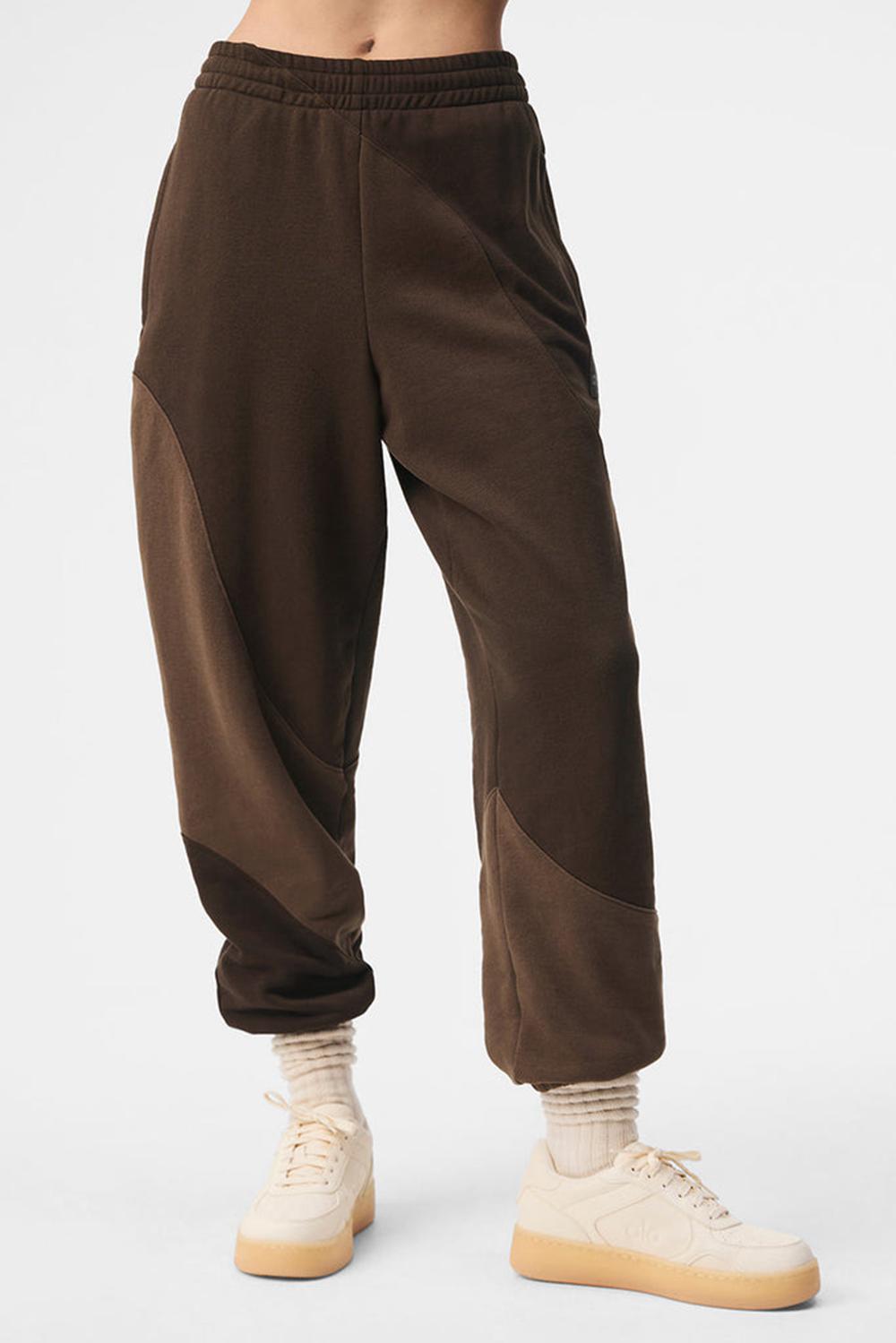 Pantalon Deportivo Alo Yoga Make Waves Mujer Espresso Tonal | España  AYKX-48629