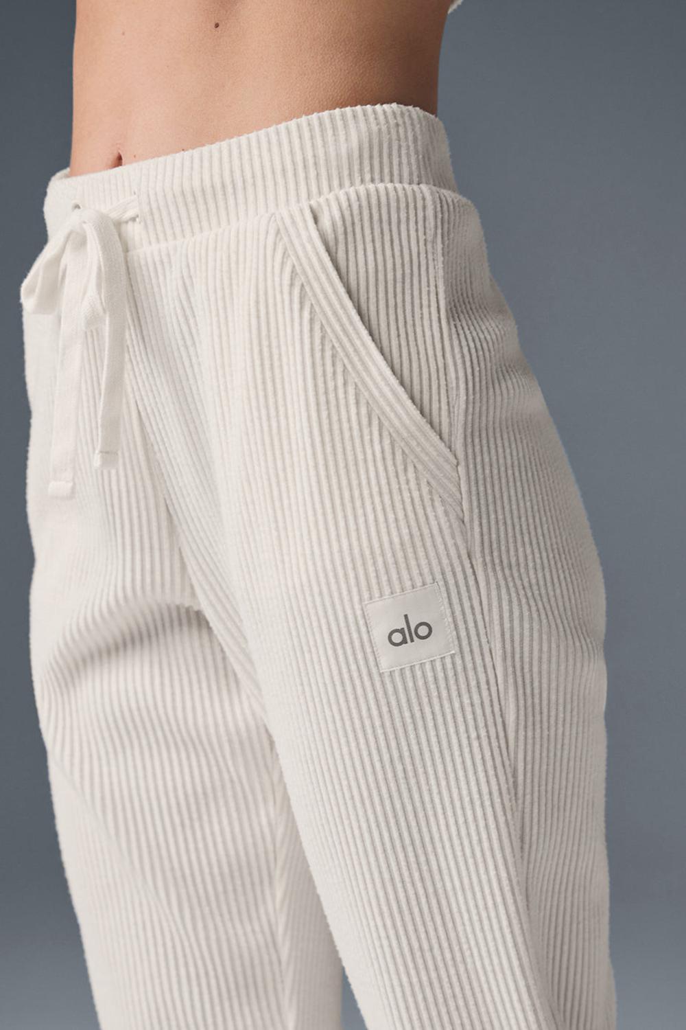 Pantalon Deportivo Alo Yoga Muse Mujer Ivory | España  PJVG-74180