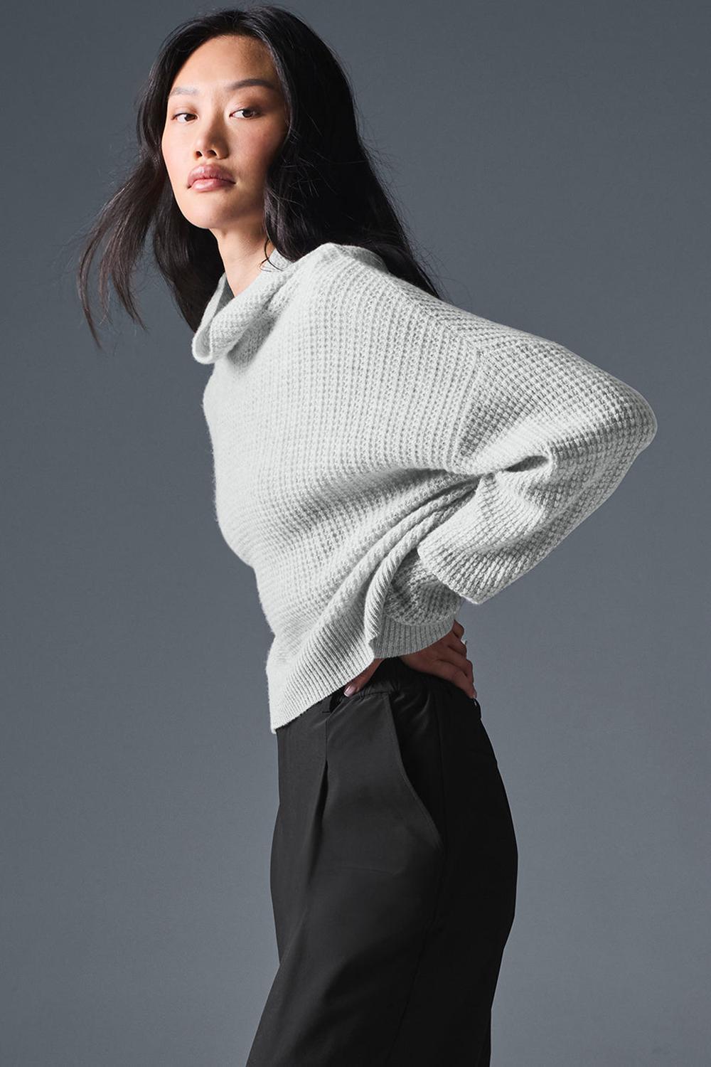 Pullover Alo Yoga Cashmere Plush Waffle Turtleneck Mujer Gris | España  YGSE-56274