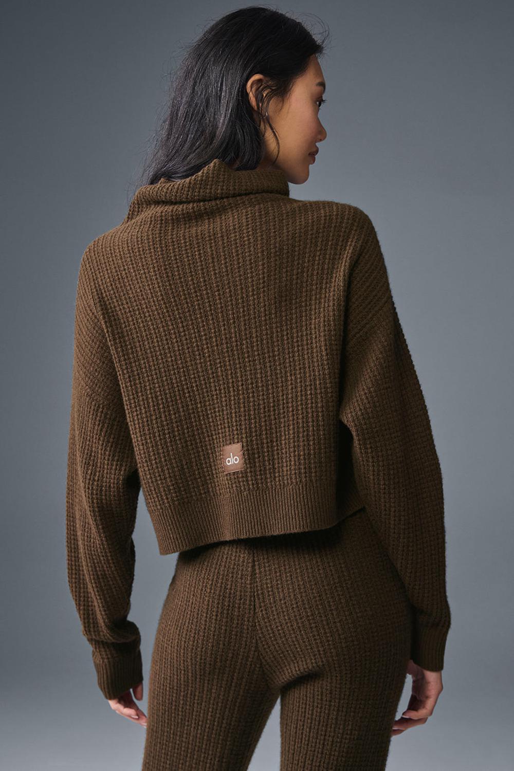 Pullover Alo Yoga Cashmere Plush Waffle Turtleneck Mujer Espresso | España  MDQO-17640