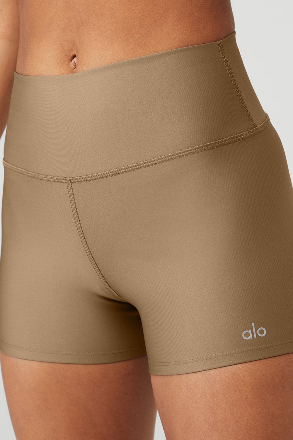 Short Alo Yoga 3