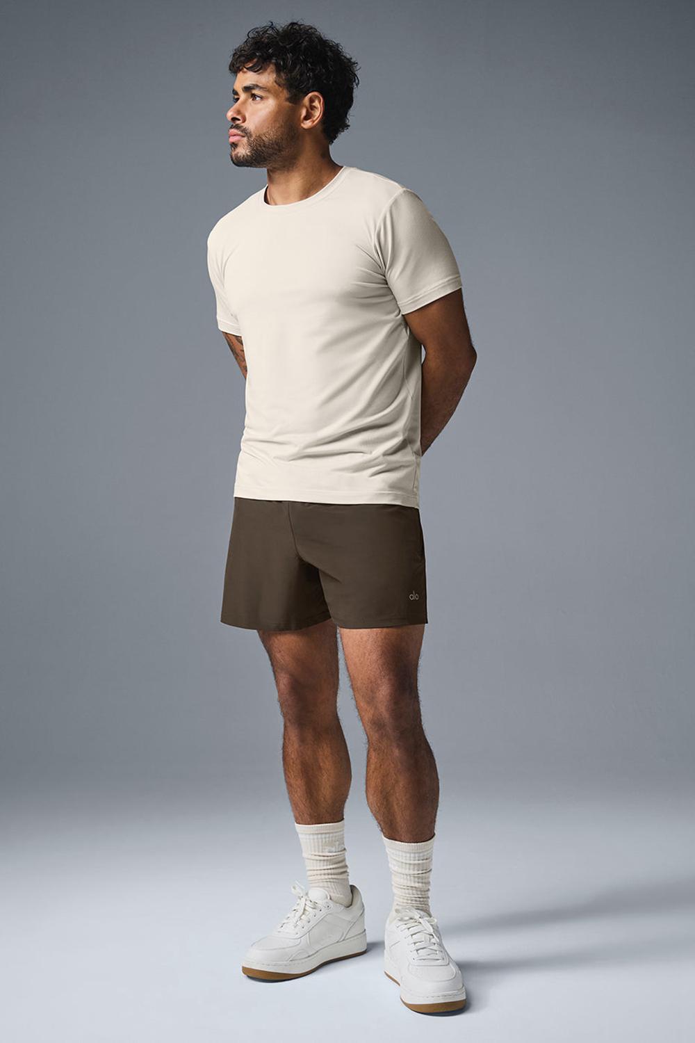 Short Alo Yoga 7