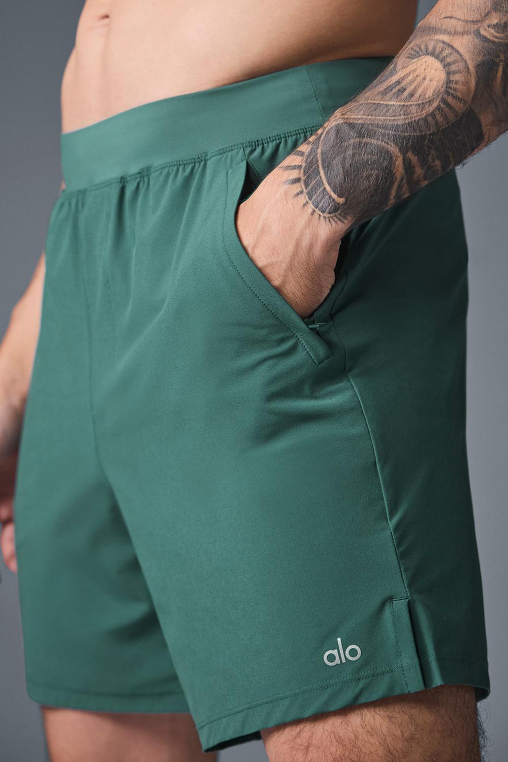 Short Alo Yoga 7
