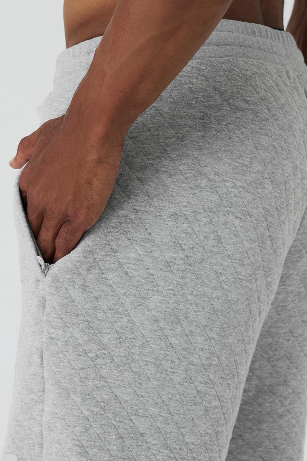 Short Alo Yoga Quilted Stadium Hombre Gris | España  JNEZ-43671