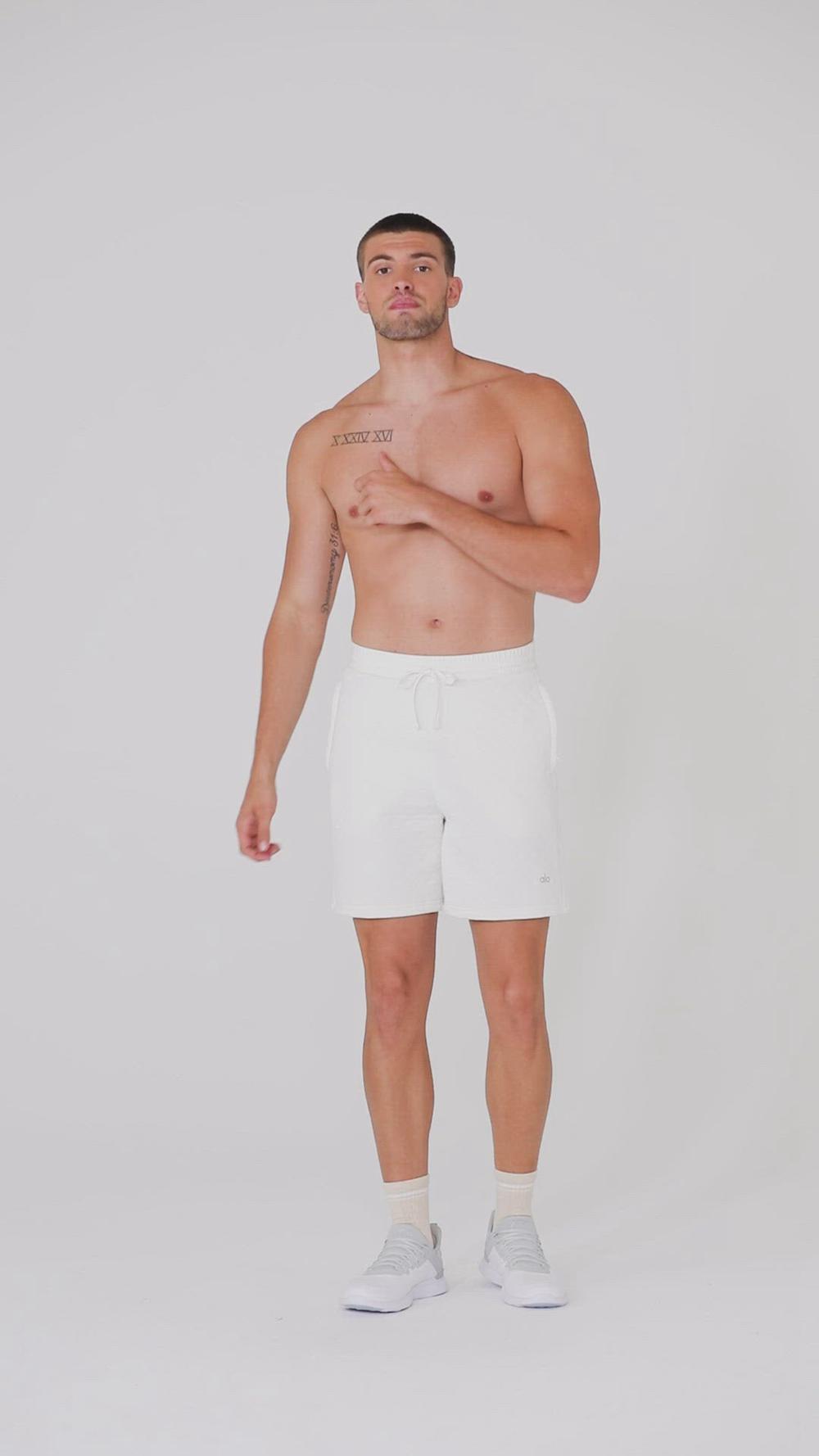 Short Alo Yoga Quilted Stadium Hombre Ivory | España  IFGY-91256