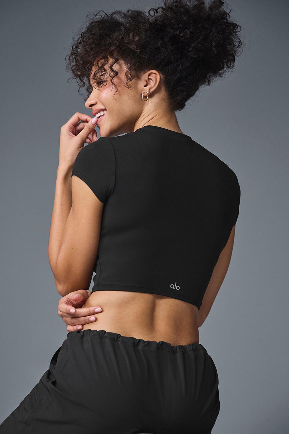Short Sleeve Alo Yoga Alosoft Crop Finesse Mujer Negras | España  CIUM-16258