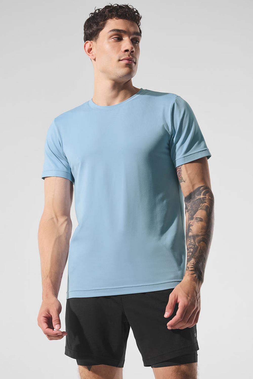 Short Sleeve Alo Yoga Conquer Reform Crewneck Hombre Azules | España  CPOB-89204
