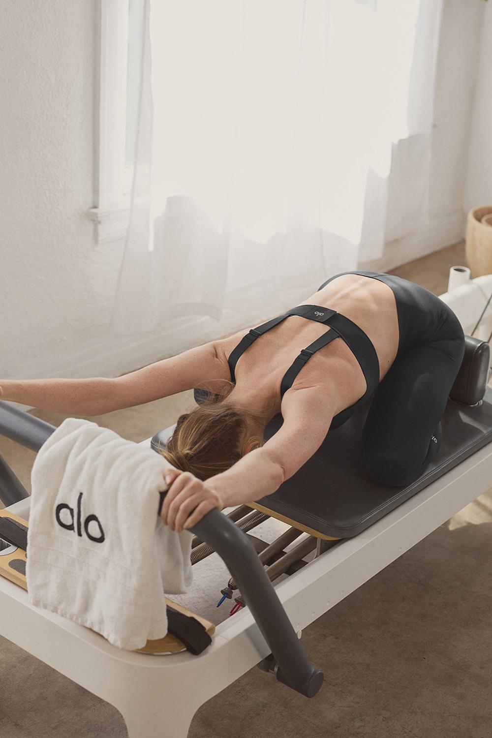 Sujetador Deportivo Alo Yoga Airlift Strength Mujer Negras | España  ABDF-38761