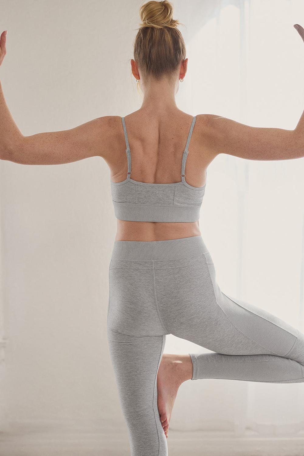 Sujetador Deportivo Alo Yoga Alosoft Head Start Mujer Gris | España  ZSHV-67495