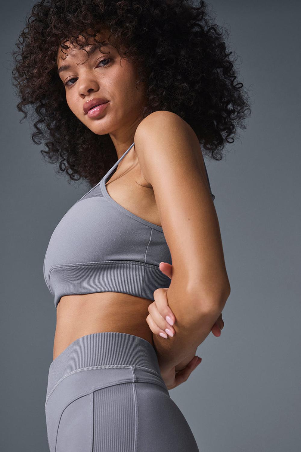 Sujetador Deportivo Alo Yoga Alosoft Head Start Mujer Fog | España  HGEN-63259