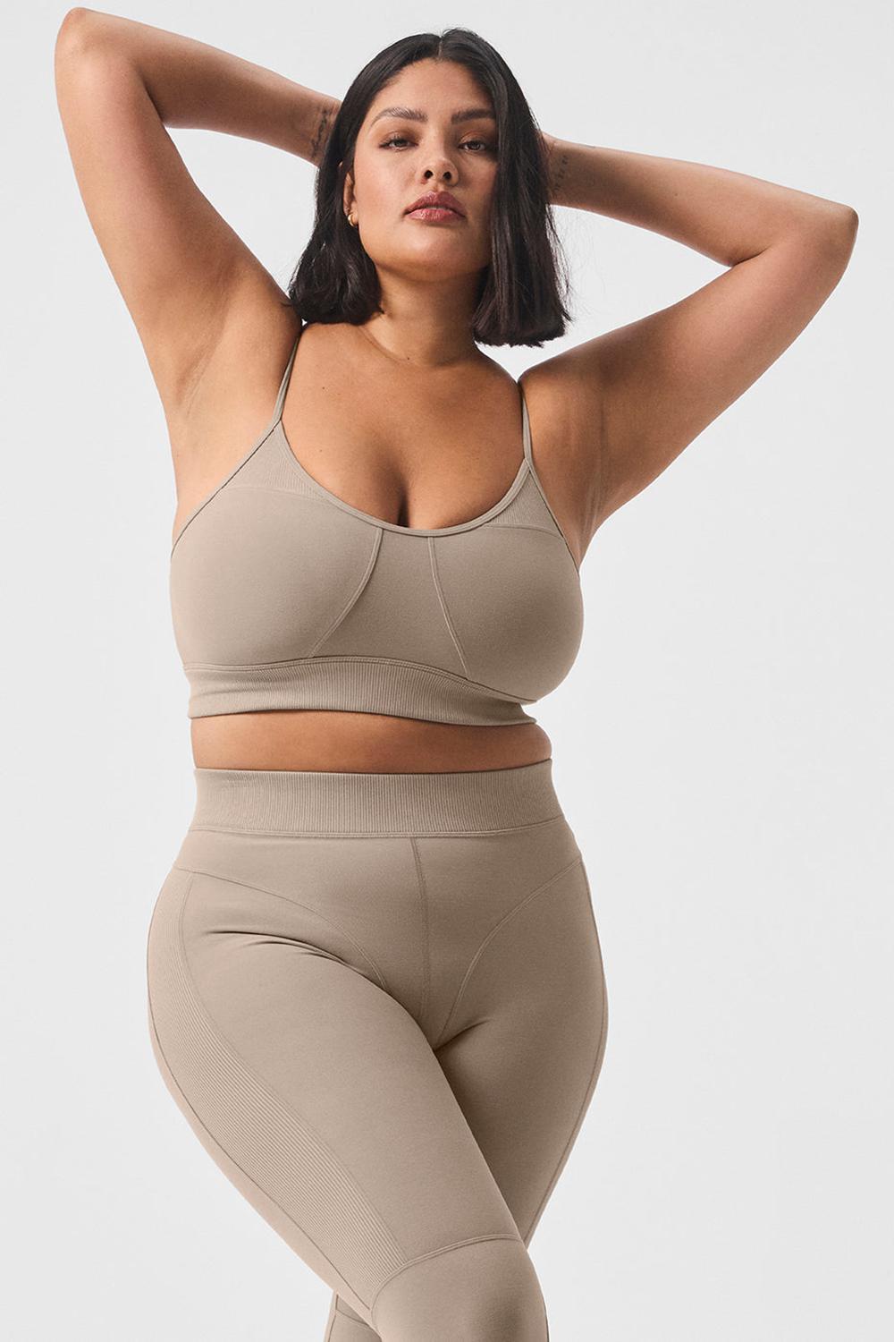 Sujetador Deportivo Alo Yoga Alosoft Head Start Mujer Gravel | España  RDZU-21740