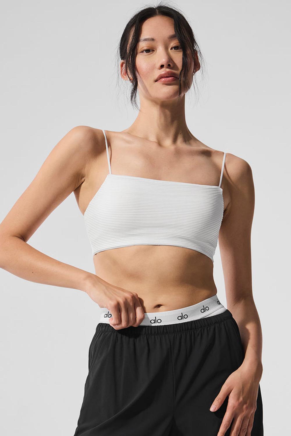 Sujetador Deportivo Alo Yoga Micro Plisse Game On Mujer Blancas | España  YOZB-20456