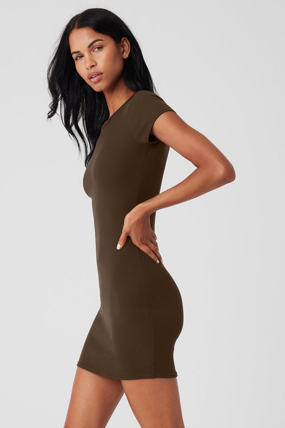 Vestido Alo Yoga Goddess Ribbed Short Sleeve Mujer Espresso | España  RBZK-23468